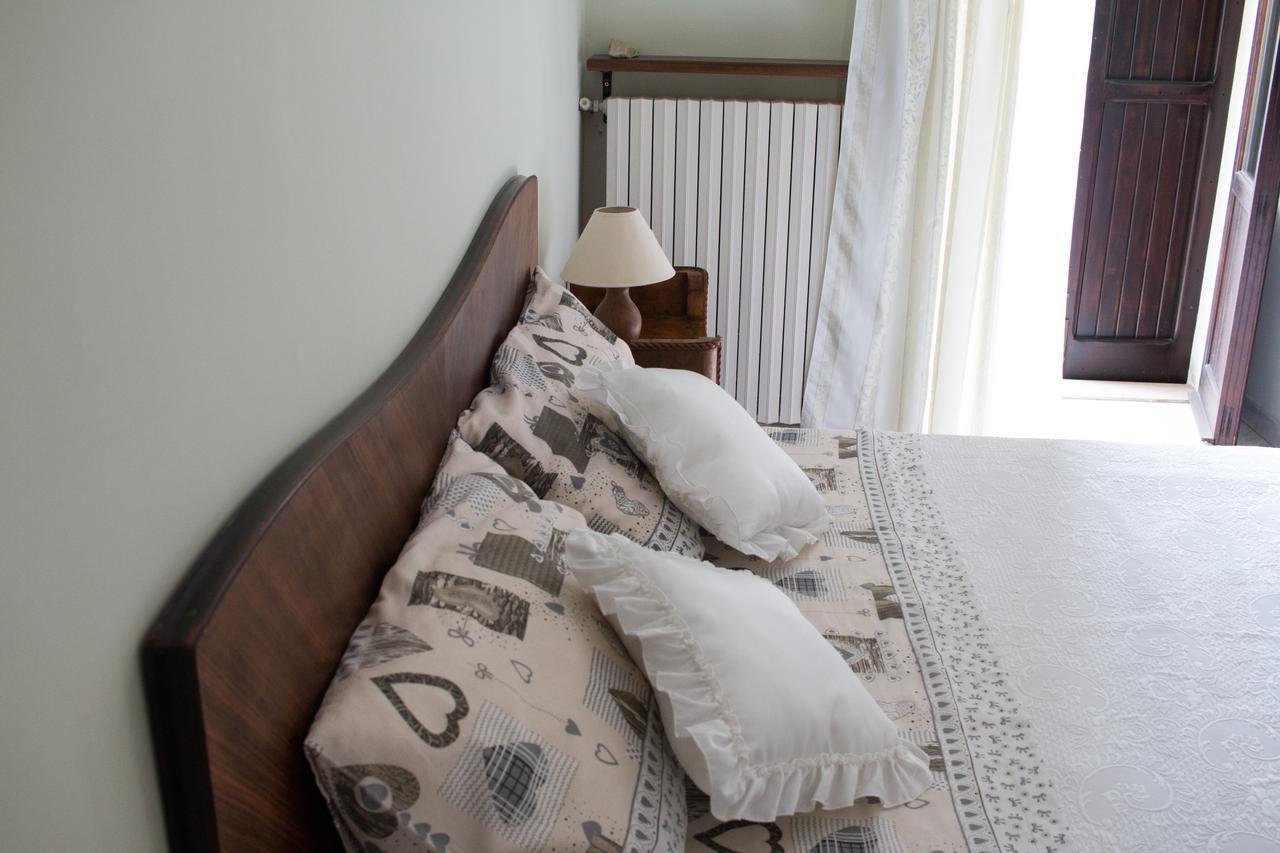 Bed and Breakfast Il Mughetto à Celano Extérieur photo