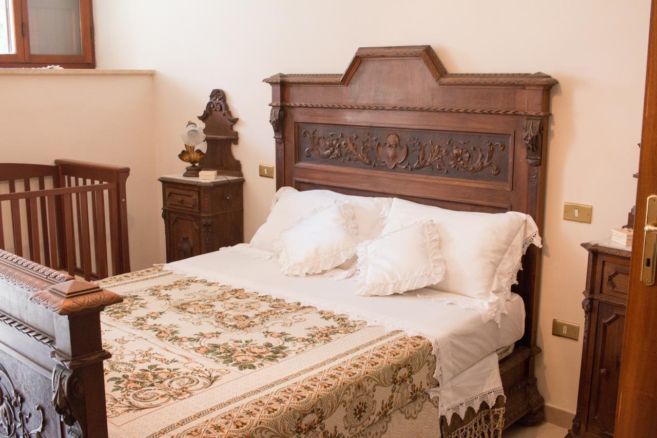 Bed and Breakfast Il Mughetto à Celano Extérieur photo