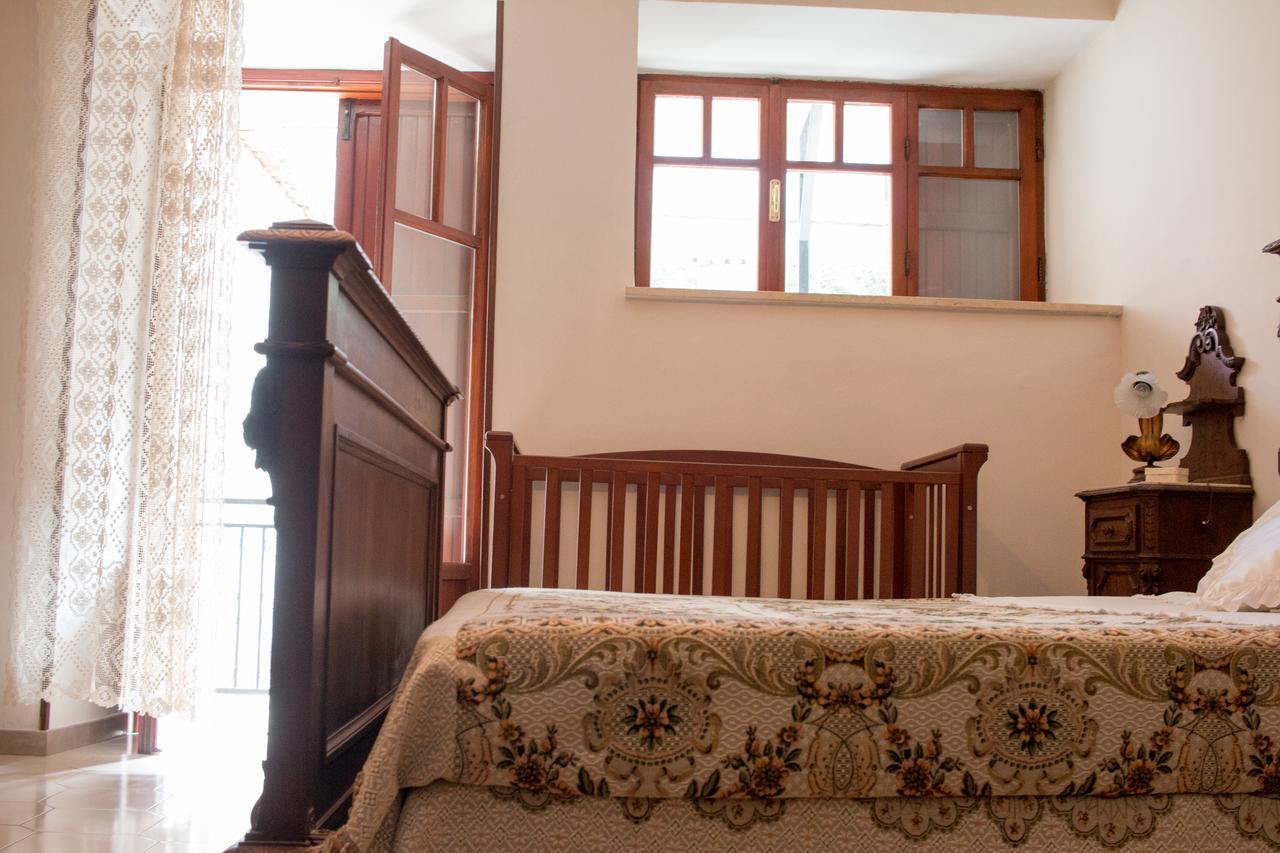 Bed and Breakfast Il Mughetto à Celano Extérieur photo